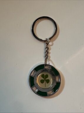 Silverton Casino Shamrock ☘️ Clover Poker Chip Keychain